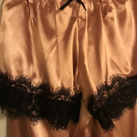 NWOT, 1 set, Intimate/ sleepwear - Picture 7 of 12